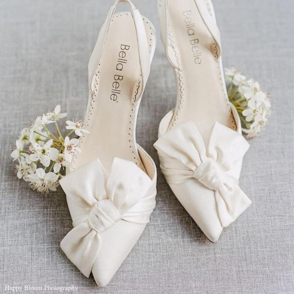 NIB Bella Belle Reese Pointed Toe Wedding Slingback Heels with Bow